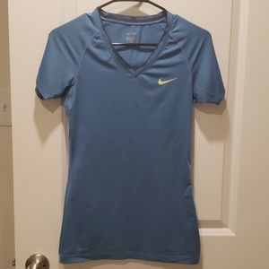 Sky blue Nike dri-fit workout top